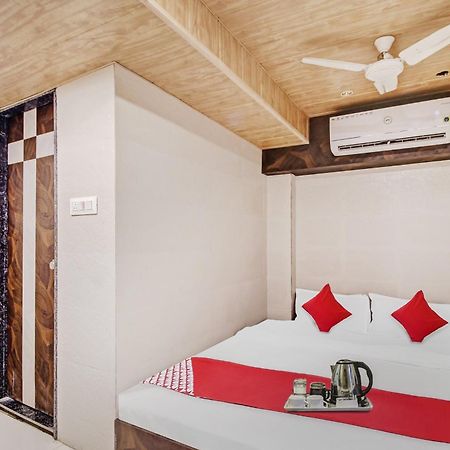 Hotel Ambedkar Kalyān Eksteriør billede